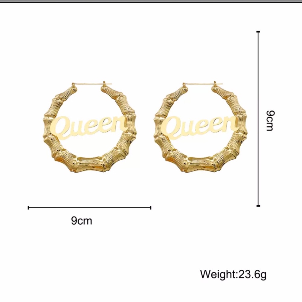Queen round bamboo styled gold earrings - Picture 3 of 3